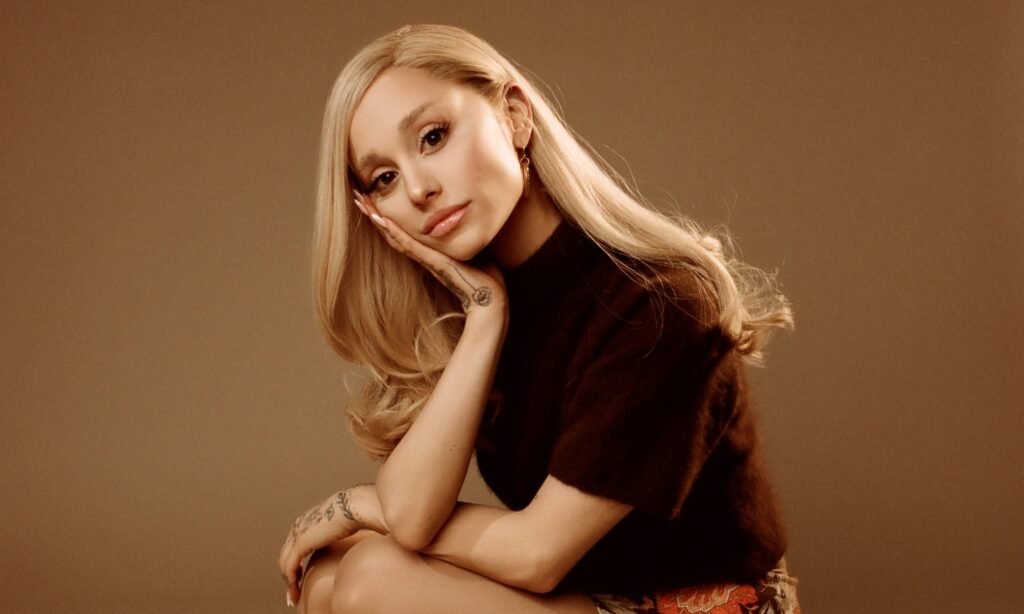 ariana grande perfume