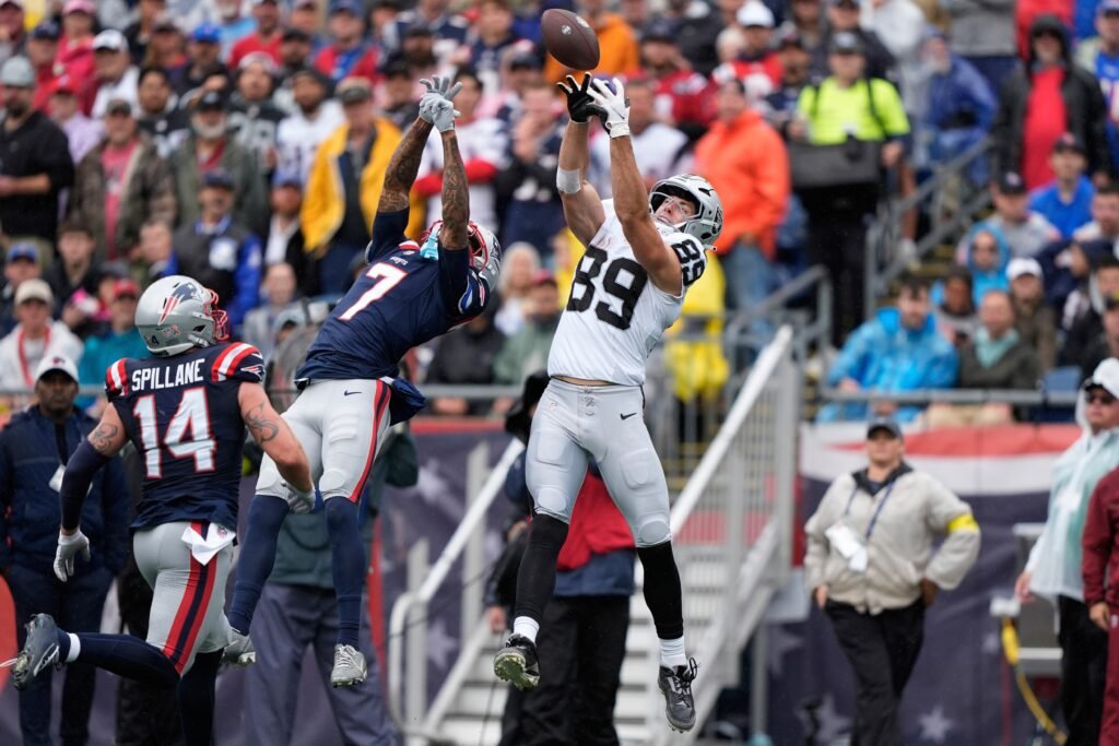 las vegas raiders vs colts match player stats